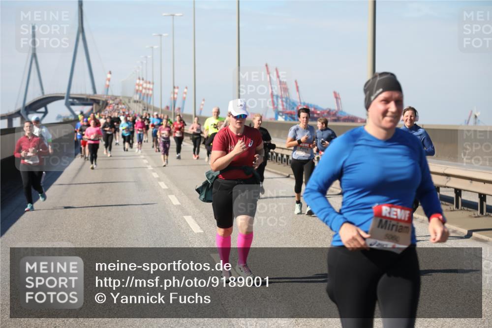 03.10.2025 - Köhlbrandbrückenlauf Yannick Fuchs http://msf.ph/oto/9189001 03.10.2025 12:08:26 Position 3 5060 meine-sportfotos.de