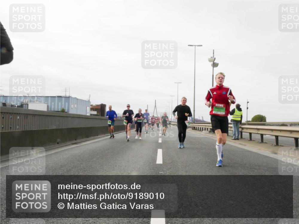 03.10.2025 - Köhlbrandbrückenlauf Matties Gatica Varas http://msf.ph/oto/9189010 03.10.2025 15:56:27 Position 3  meine-sportfotos.de