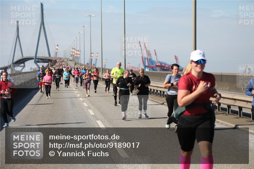 03.10.2025 - Köhlbrandbrückenlauf Yannick Fuchs http://msf.ph/oto/9189017 03.10.2025 12:08:28 Position 3  meine-sportfotos.de