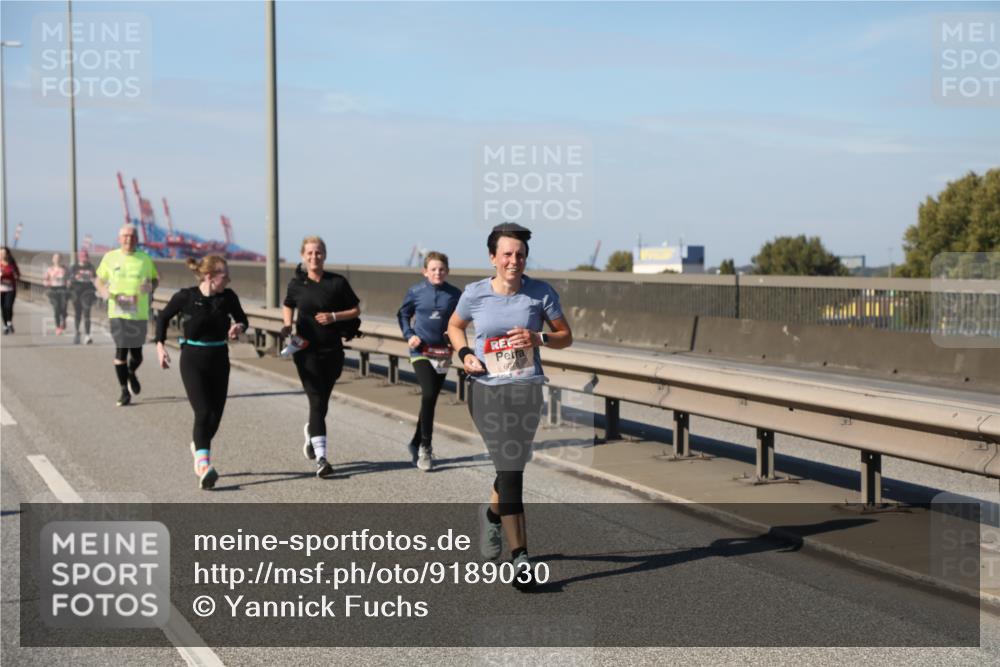 03.10.2025 - Köhlbrandbrückenlauf Yannick Fuchs http://msf.ph/oto/9189030 03.10.2025 12:08:31 Position 3  meine-sportfotos.de