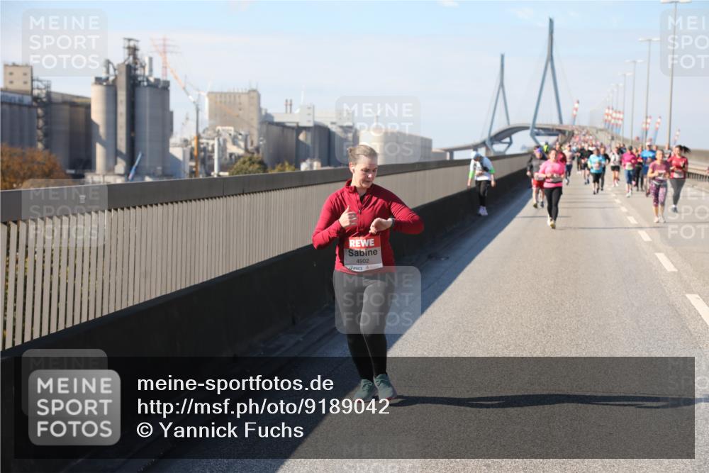 03.10.2025 - Köhlbrandbrückenlauf Yannick Fuchs http://msf.ph/oto/9189042 03.10.2025 12:08:32 Position 3 4902 meine-sportfotos.de