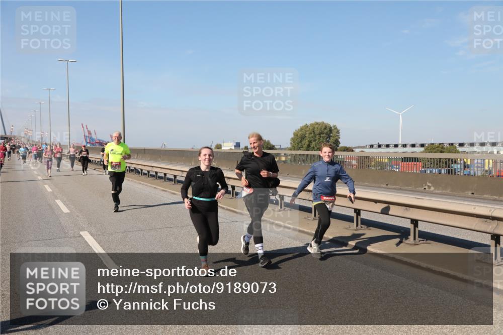 03.10.2025 - Köhlbrandbrückenlauf Yannick Fuchs http://msf.ph/oto/9189073 03.10.2025 12:08:34 Position 3  meine-sportfotos.de