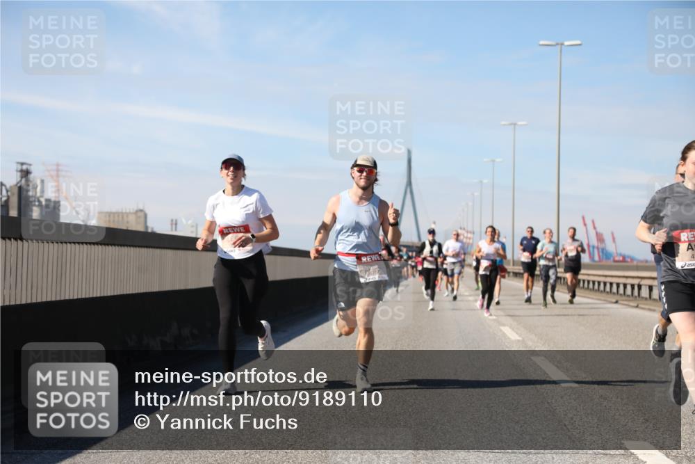 03.10.2025 - Köhlbrandbrückenlauf Yannick Fuchs http://msf.ph/oto/9189110 03.10.2025 11:48:36 Position 3 6787, 4 meine-sportfotos.de