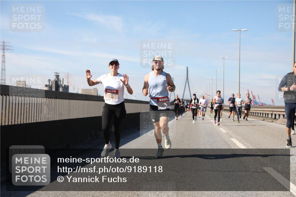03.10.2025 - Köhlbrandbrückenlauf Yannick Fuchs http://msf.ph/oto/9189118 03.10.2025 11:48:36 Position 3 6786 meine-sportfotos.de