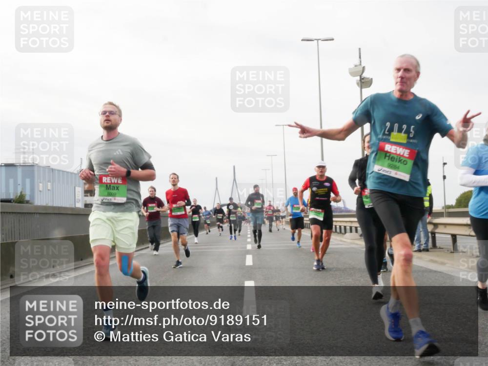 03.10.2025 - Köhlbrandbrückenlauf Matties Gatica Varas http://msf.ph/oto/9189151 03.10.2025 15:57:01 Position 3 8009, 2025, 9284 meine-sportfotos.de