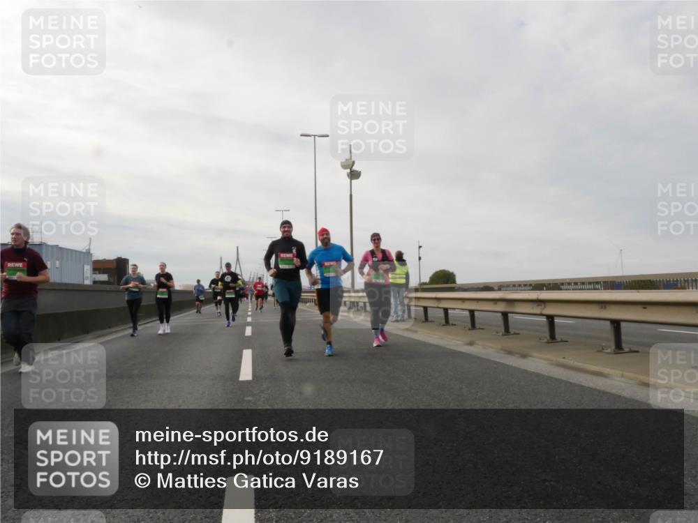 03.10.2025 - Köhlbrandbrückenlauf Matties Gatica Varas http://msf.ph/oto/9189167 03.10.2025 15:57:04 Position 3  meine-sportfotos.de