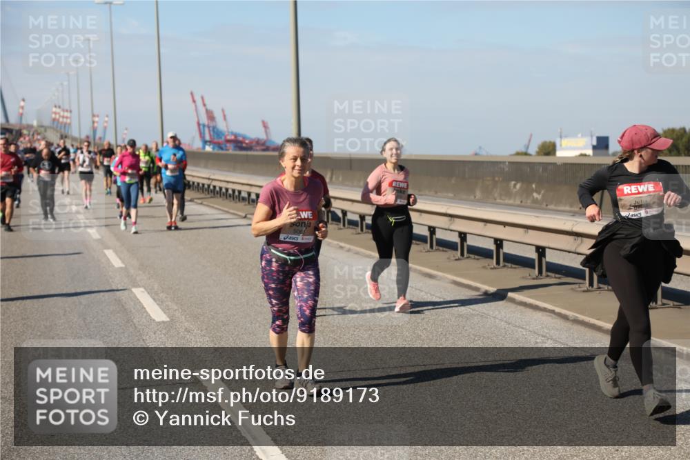 03.10.2025 - Köhlbrandbrückenlauf Yannick Fuchs http://msf.ph/oto/9189173 03.10.2025 12:08:41 Position 3 5065 meine-sportfotos.de