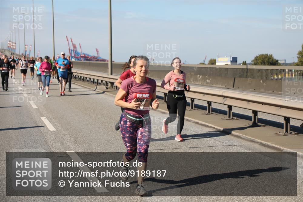 03.10.2025 - Köhlbrandbrückenlauf Yannick Fuchs http://msf.ph/oto/9189187 03.10.2025 12:08:42 Position 3 065 meine-sportfotos.de