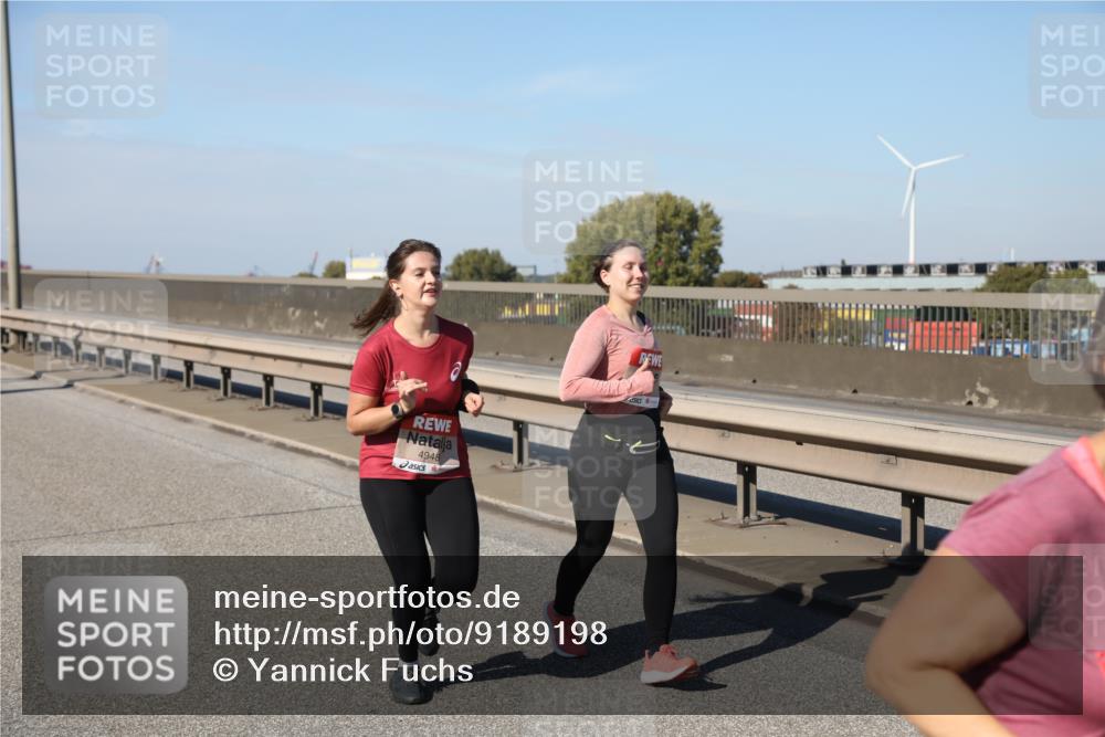 03.10.2025 - Köhlbrandbrückenlauf Yannick Fuchs http://msf.ph/oto/9189198 03.10.2025 12:08:44 Position 3 4948 meine-sportfotos.de