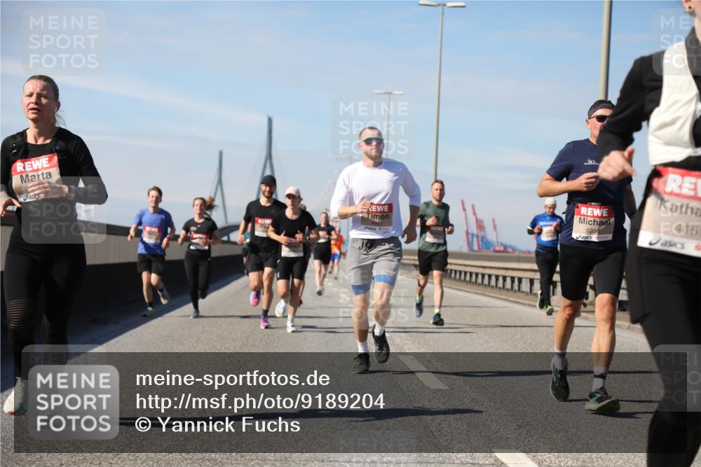 03.10.2025 - Köhlbrandbrückenlauf Yannick Fuchs http://msf.ph/oto/9189204 03.10.2025 11:48:42 Position 3 4066, 6356, 415 meine-sportfotos.de