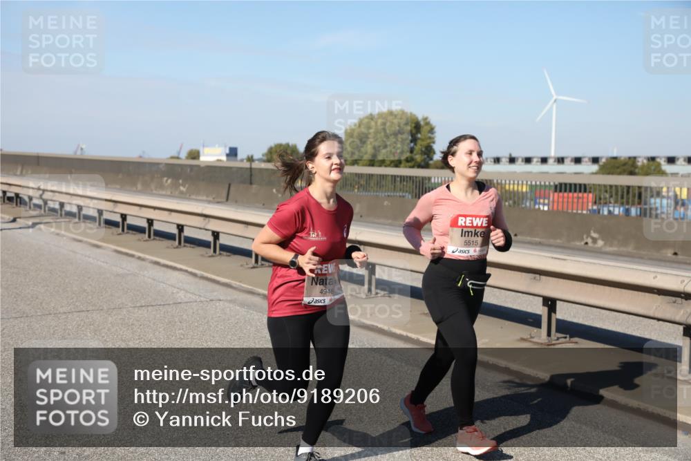 03.10.2025 - Köhlbrandbrückenlauf Yannick Fuchs http://msf.ph/oto/9189206 03.10.2025 12:08:44 Position 3 4948, 5515 meine-sportfotos.de