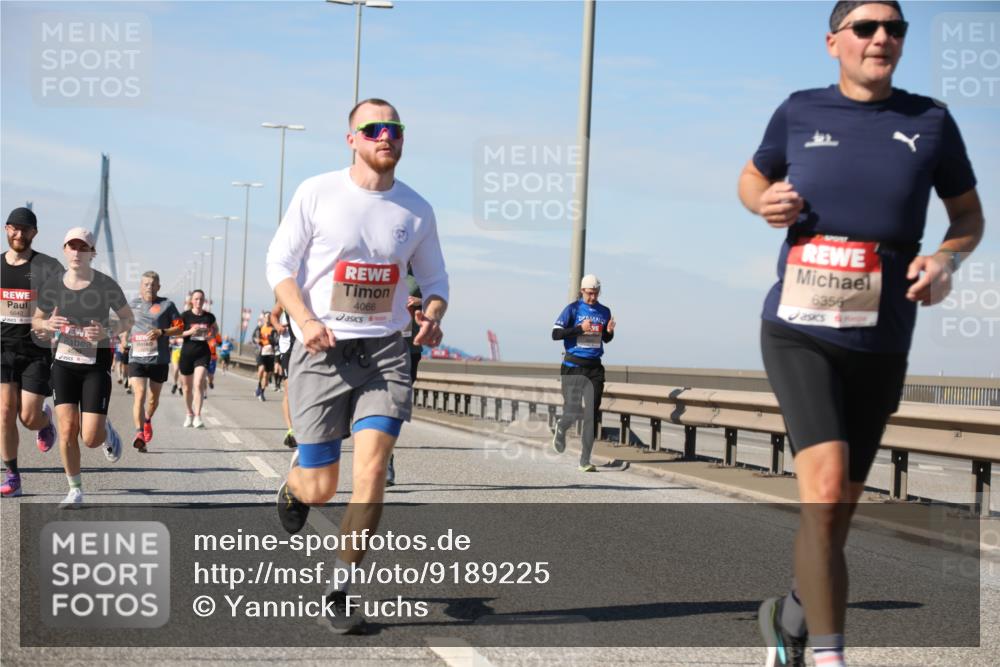 03.10.2025 - Köhlbrandbrückenlauf Yannick Fuchs http://msf.ph/oto/9189225 03.10.2025 11:48:43 Position 3 6642, 4066, 6356 meine-sportfotos.de