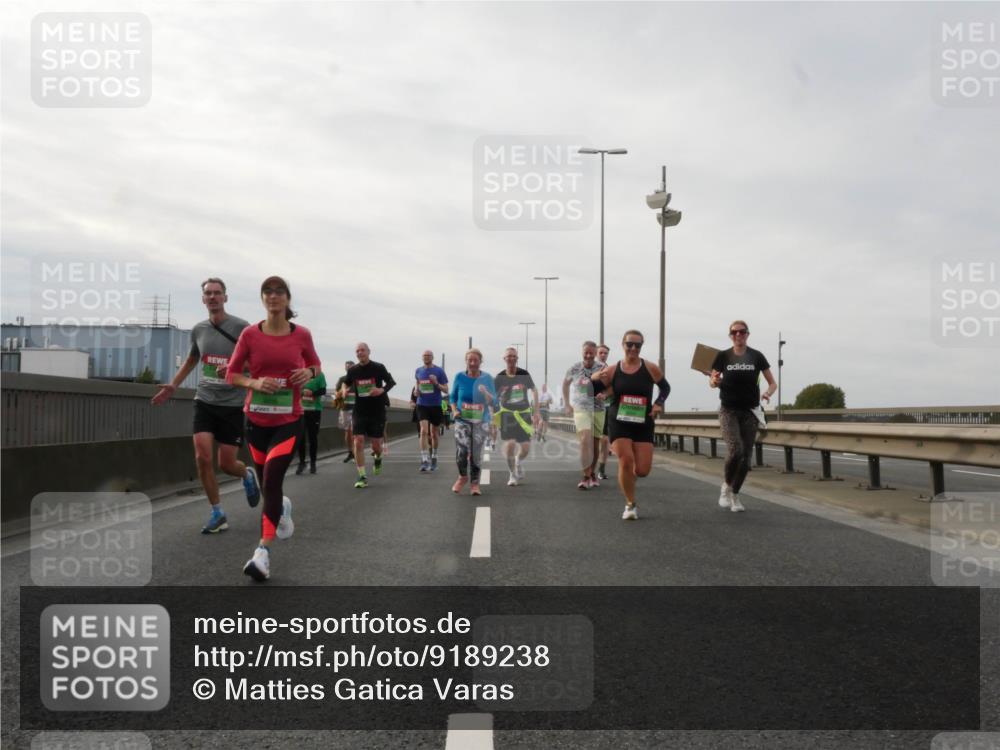 03.10.2025 - Köhlbrandbrückenlauf Matties Gatica Varas http://msf.ph/oto/9189238 03.10.2025 15:57:21 Position 3 1 meine-sportfotos.de