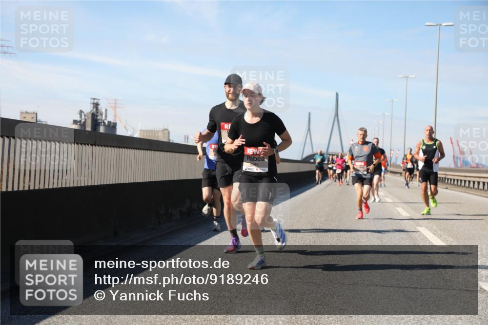 03.10.2025 - Köhlbrandbrückenlauf Yannick Fuchs http://msf.ph/oto/9189246 03.10.2025 11:48:45 Position 3 4599 meine-sportfotos.de