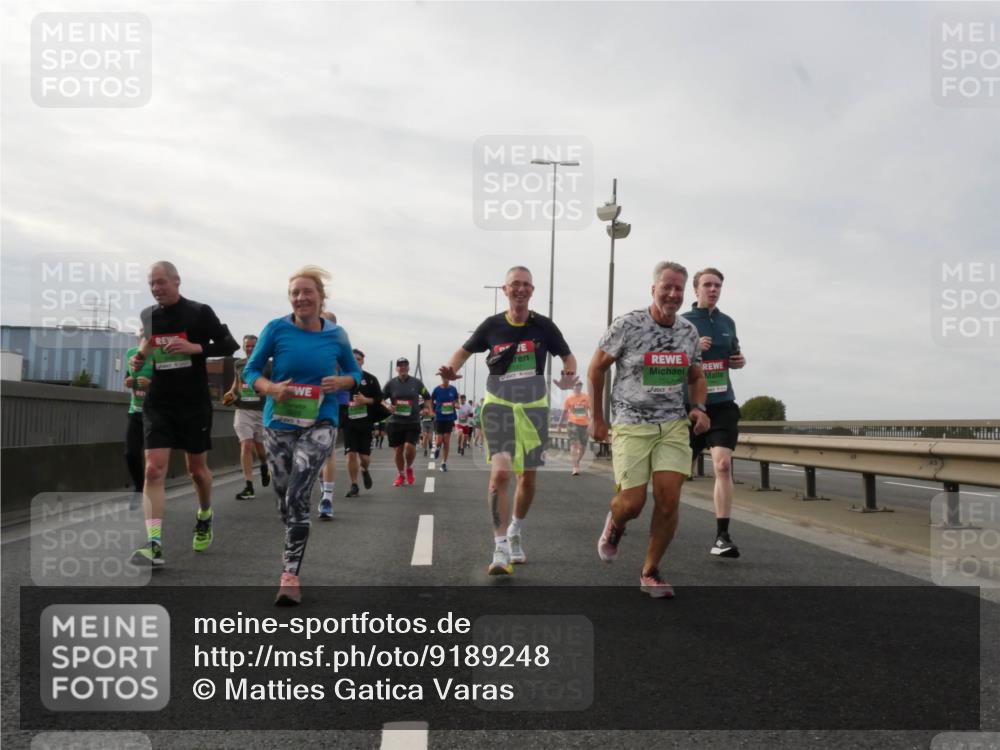 03.10.2025 - Köhlbrandbrückenlauf Matties Gatica Varas http://msf.ph/oto/9189248 03.10.2025 15:57:23 Position 3  meine-sportfotos.de