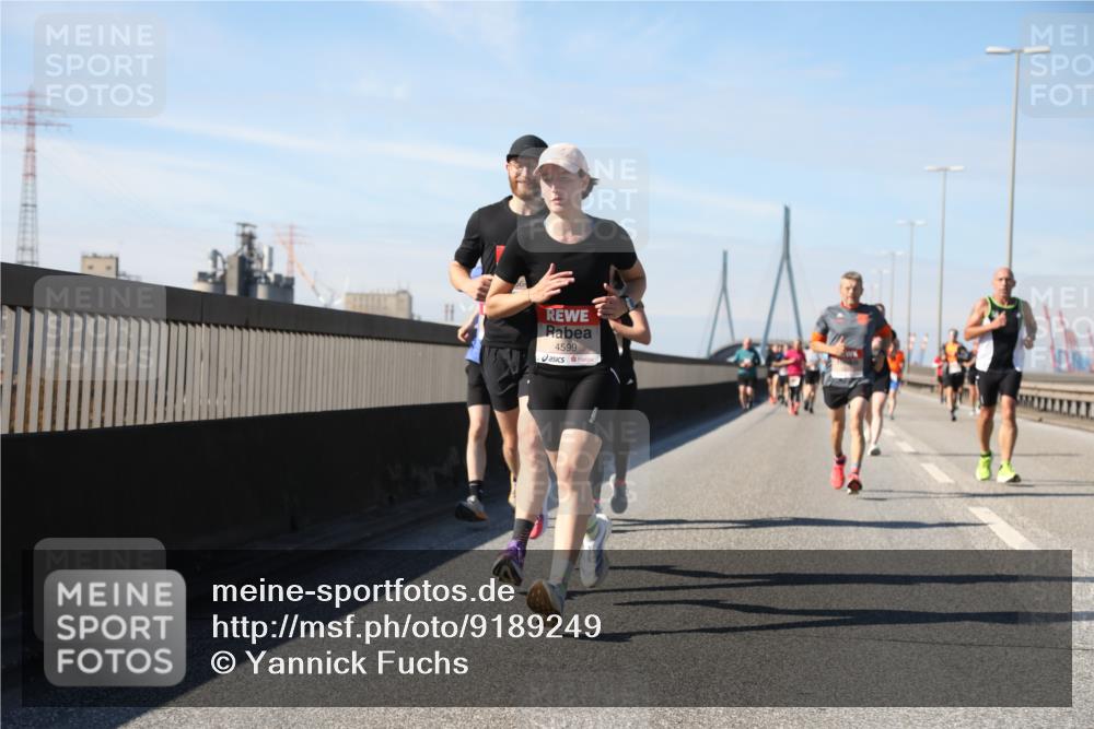 03.10.2025 - Köhlbrandbrückenlauf Yannick Fuchs http://msf.ph/oto/9189249 03.10.2025 11:48:45 Position 3 4599 meine-sportfotos.de