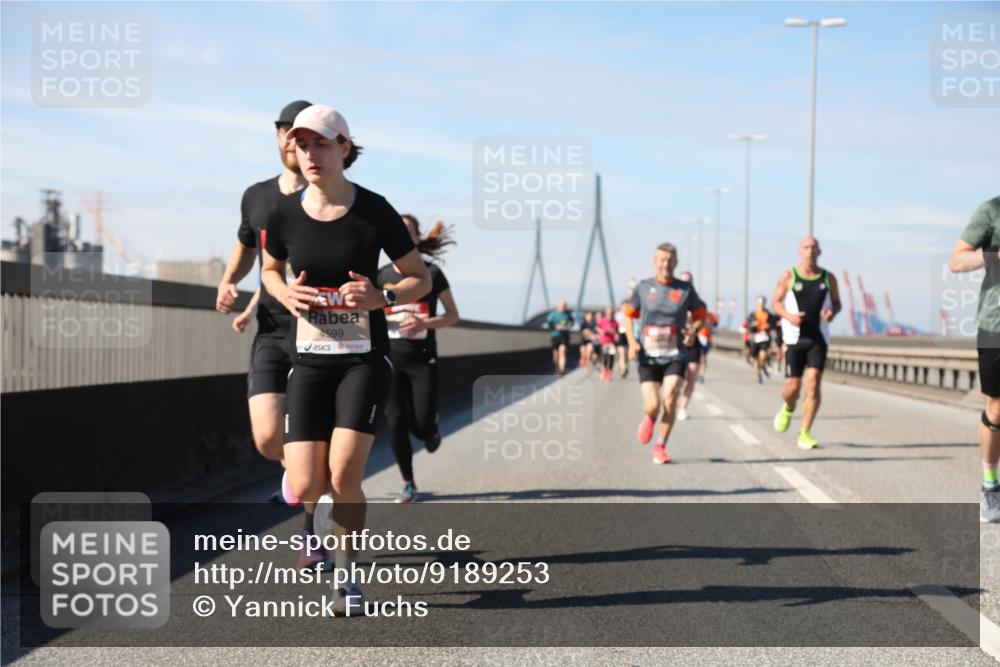 03.10.2025 - Köhlbrandbrückenlauf Yannick Fuchs http://msf.ph/oto/9189253 03.10.2025 11:48:45 Position 3 4599 meine-sportfotos.de