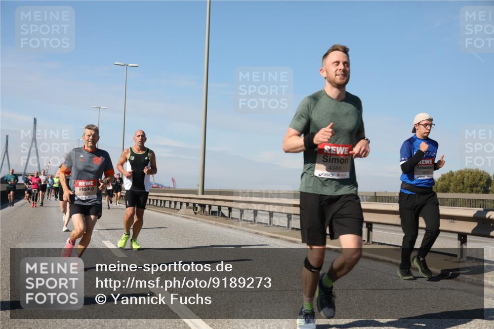 03.10.2025 - Köhlbrandbrückenlauf Yannick Fuchs http://msf.ph/oto/9189273 03.10.2025 11:48:47 Position 3 5676, 4344, 5849 meine-sportfotos.de