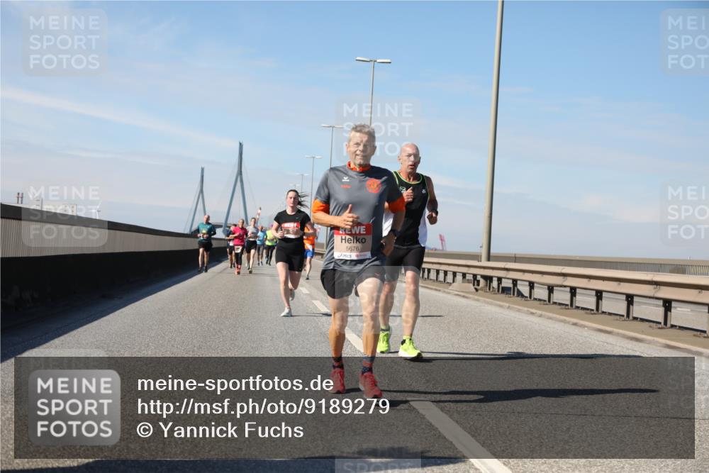 03.10.2025 - Köhlbrandbrückenlauf Yannick Fuchs http://msf.ph/oto/9189279 03.10.2025 11:48:47 Position 3 5676 meine-sportfotos.de