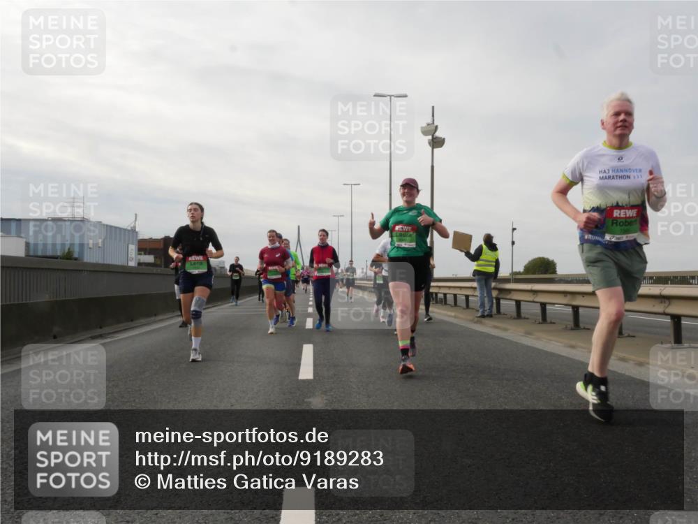 03.10.2025 - Köhlbrandbrückenlauf Matties Gatica Varas http://msf.ph/oto/9189283 03.10.2025 15:57:31 Position 3  meine-sportfotos.de