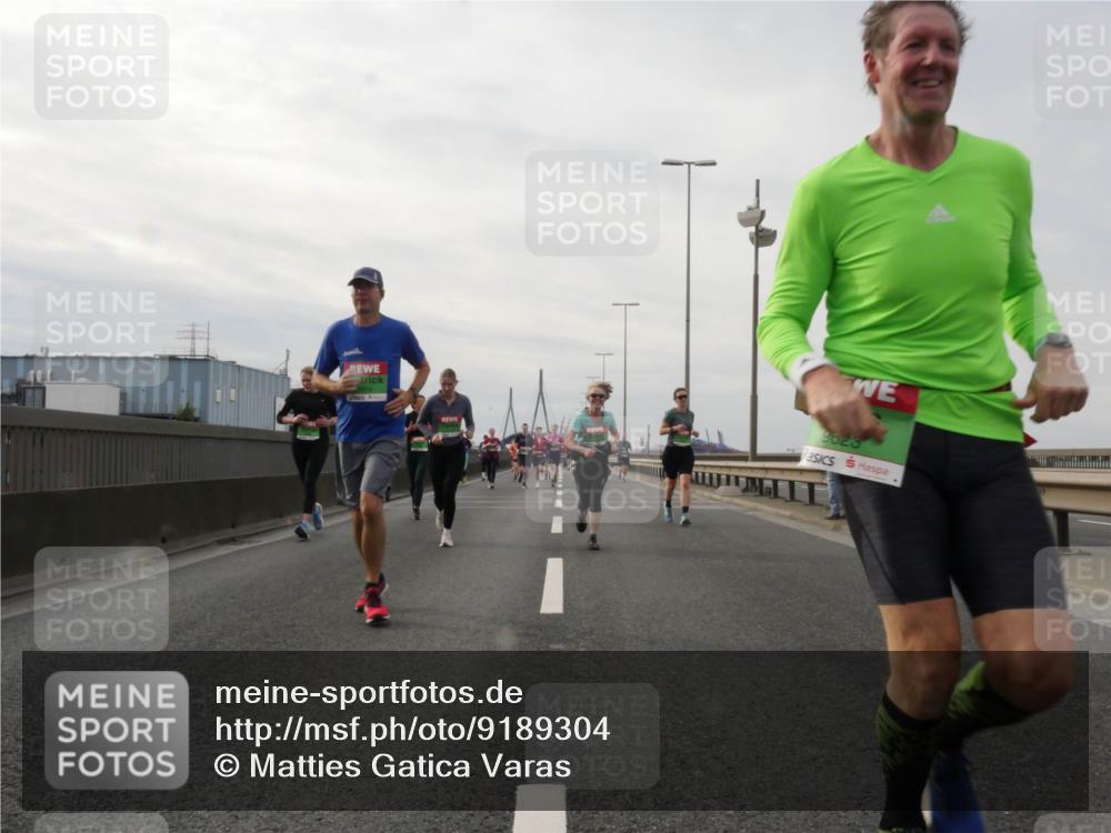 03.10.2025 - Köhlbrandbrückenlauf Matties Gatica Varas http://msf.ph/oto/9189304 03.10.2025 15:57:35 Position 3 9623 meine-sportfotos.de