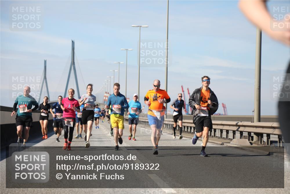 03.10.2025 - Köhlbrandbrückenlauf Yannick Fuchs http://msf.ph/oto/9189322 03.10.2025 11:48:51 Position 3 202, 5 meine-sportfotos.de