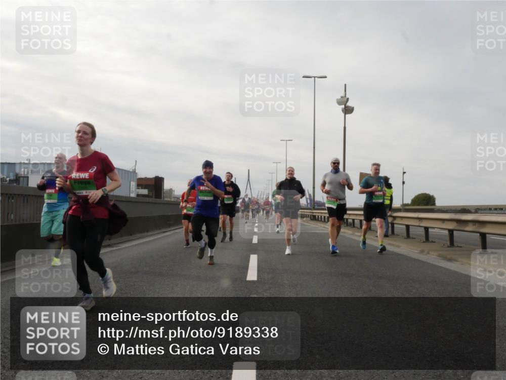 03.10.2025 - Köhlbrandbrückenlauf Matties Gatica Varas http://msf.ph/oto/9189338 03.10.2025 15:57:44 Position 3 120 meine-sportfotos.de