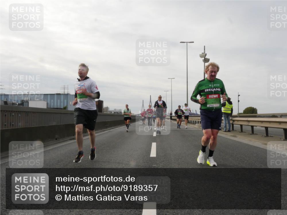 03.10.2025 - Köhlbrandbrückenlauf Matties Gatica Varas http://msf.ph/oto/9189357 03.10.2025 15:57:48 Position 3 973 meine-sportfotos.de