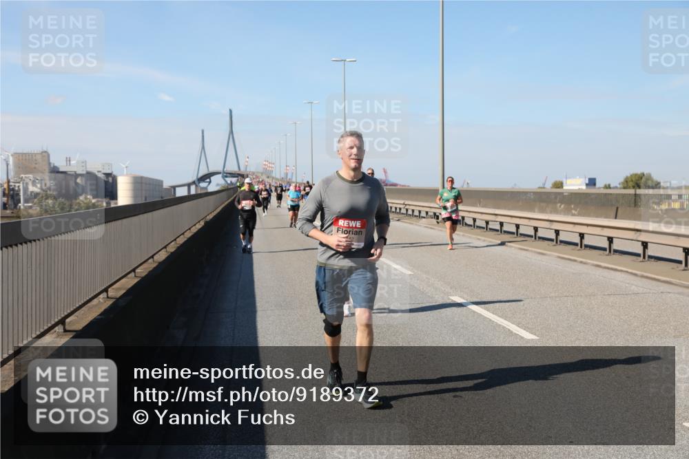 03.10.2025 - Köhlbrandbrückenlauf Yannick Fuchs http://msf.ph/oto/9189372 03.10.2025 12:09:02 Position 3  meine-sportfotos.de