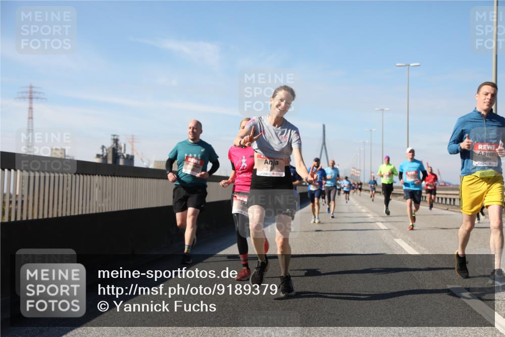 03.10.2025 - Köhlbrandbrückenlauf Yannick Fuchs http://msf.ph/oto/9189379 03.10.2025 11:48:55 Position 3 25, 5798, 6268 meine-sportfotos.de