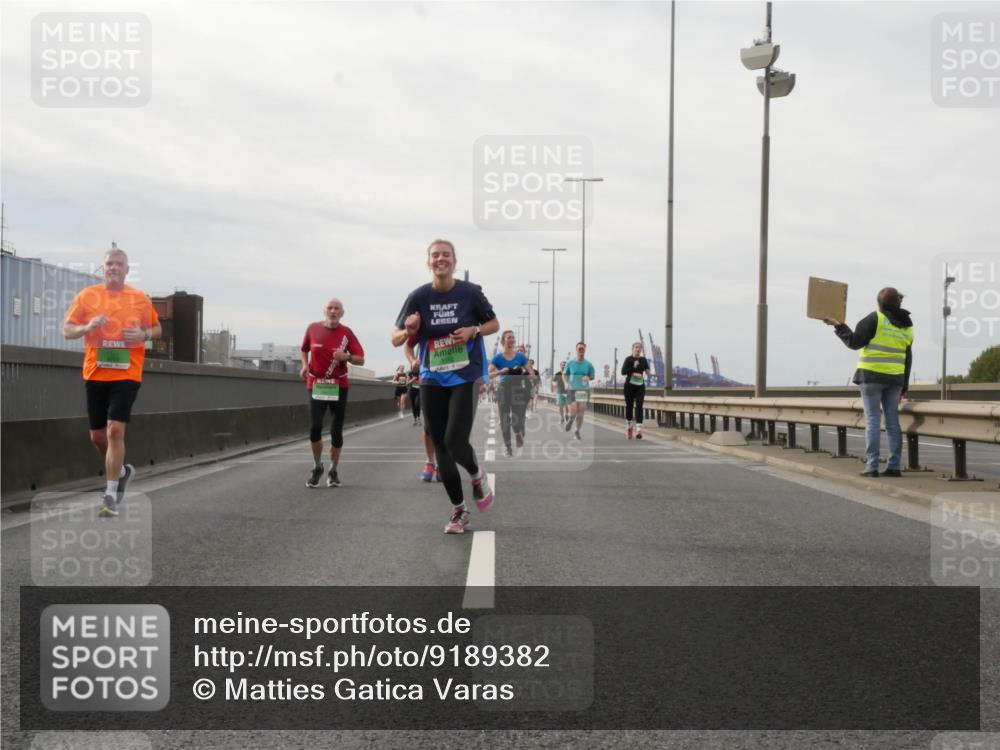 03.10.2025 - Köhlbrandbrückenlauf Matties Gatica Varas http://msf.ph/oto/9189382 03.10.2025 15:57:55 Position 3  meine-sportfotos.de