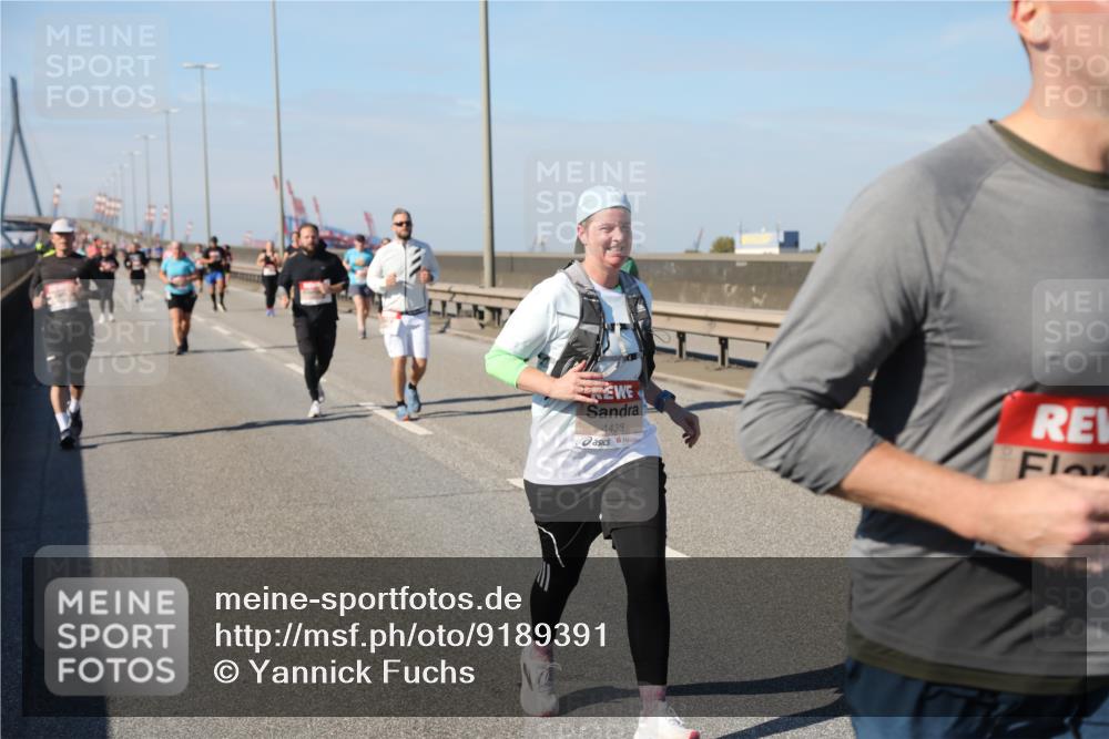 03.10.2025 - Köhlbrandbrückenlauf Yannick Fuchs http://msf.ph/oto/9189391 03.10.2025 12:09:03 Position 3 4438 meine-sportfotos.de