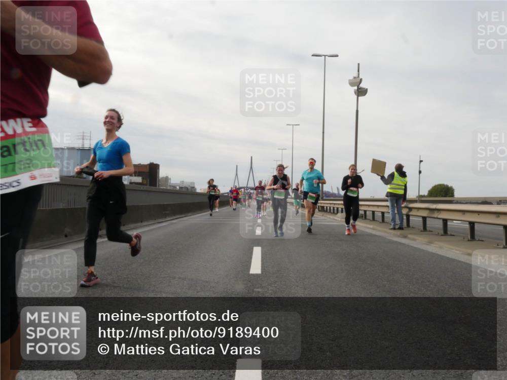 03.10.2025 - Köhlbrandbrückenlauf Matties Gatica Varas http://msf.ph/oto/9189400 03.10.2025 15:57:59 Position 3 7739 meine-sportfotos.de