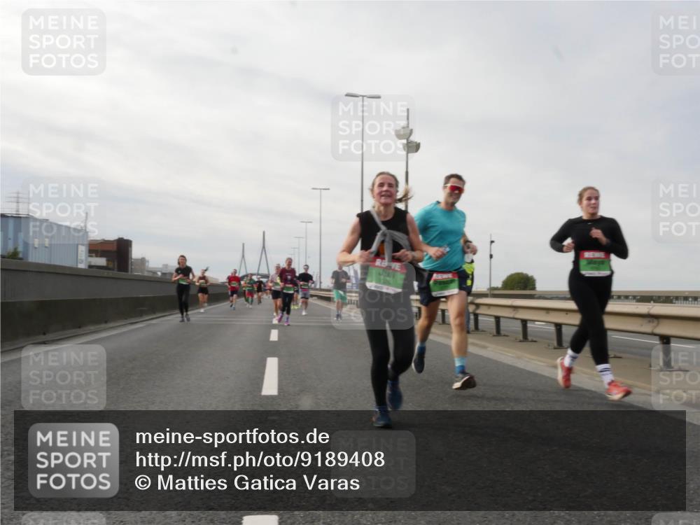 03.10.2025 - Köhlbrandbrückenlauf Matties Gatica Varas http://msf.ph/oto/9189408 03.10.2025 15:58:01 Position 3  meine-sportfotos.de
