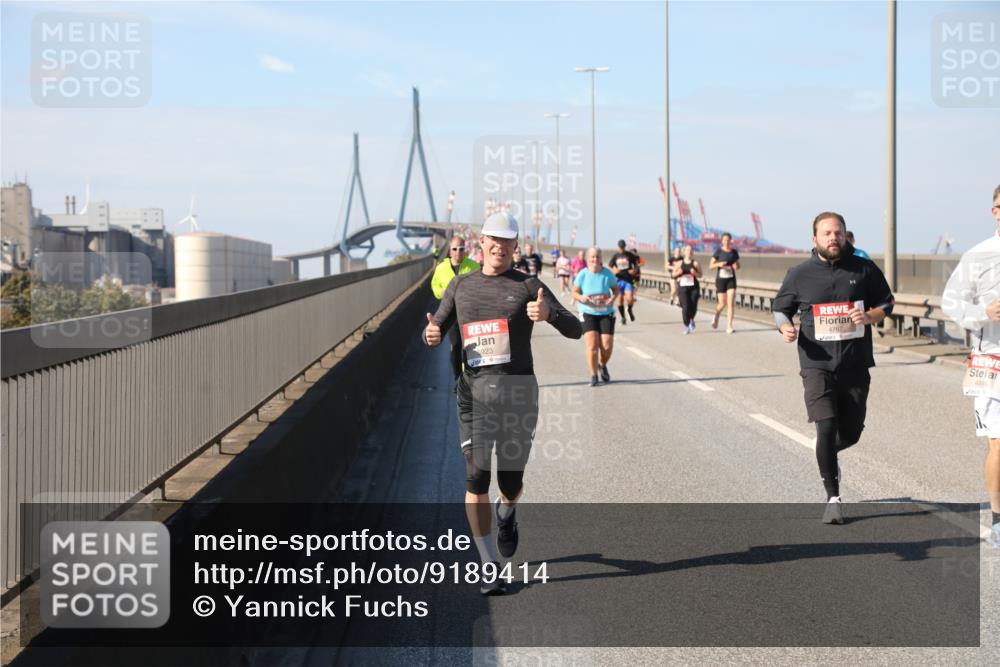 03.10.2025 - Köhlbrandbrückenlauf Yannick Fuchs http://msf.ph/oto/9189414 03.10.2025 12:09:06 Position 3 4767, 923, 4496 meine-sportfotos.de
