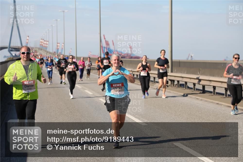 03.10.2025 - Köhlbrandbrückenlauf Yannick Fuchs http://msf.ph/oto/9189443 03.10.2025 12:09:10 Position 3 5783, 5179 meine-sportfotos.de