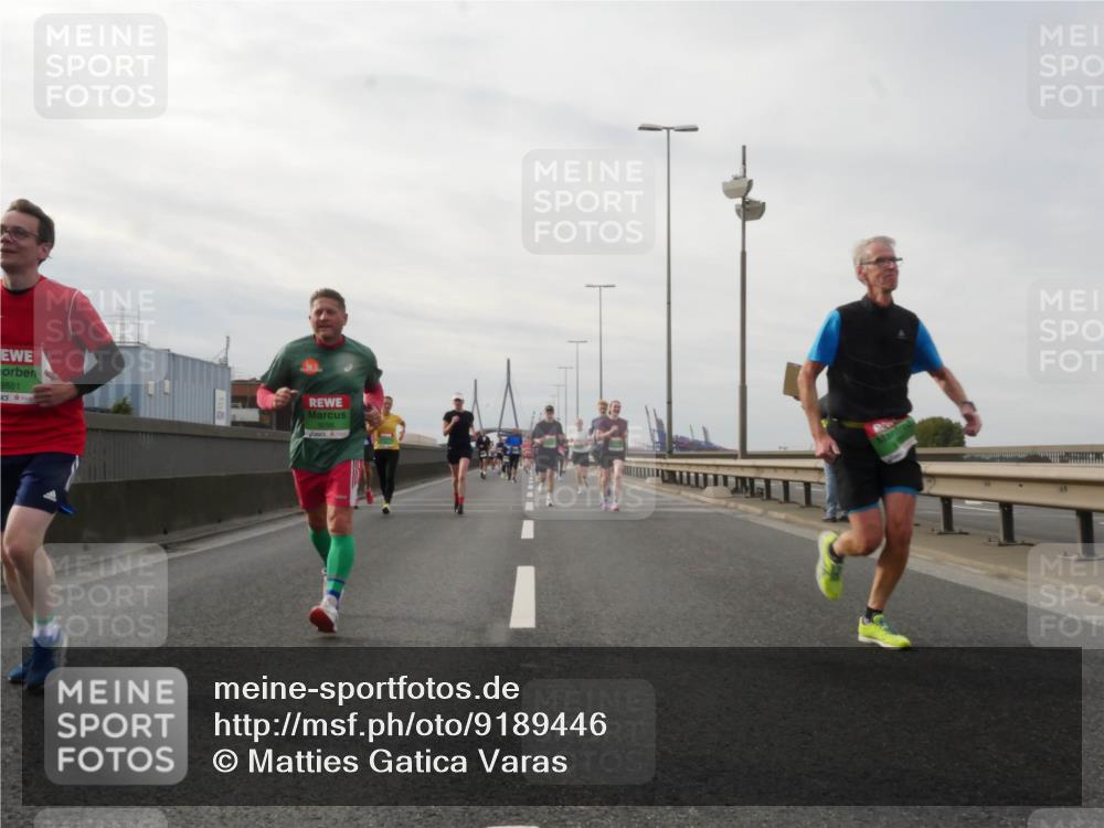 03.10.2025 - Köhlbrandbrückenlauf Matties Gatica Varas http://msf.ph/oto/9189446 03.10.2025 15:58:09 Position 3 8881 meine-sportfotos.de