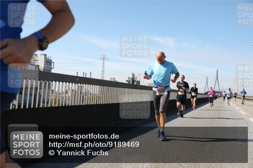 03.10.2025 - Köhlbrandbrückenlauf Yannick Fuchs http://msf.ph/oto/9189469 03.10.2025 11:49:00 Position 3  meine-sportfotos.de