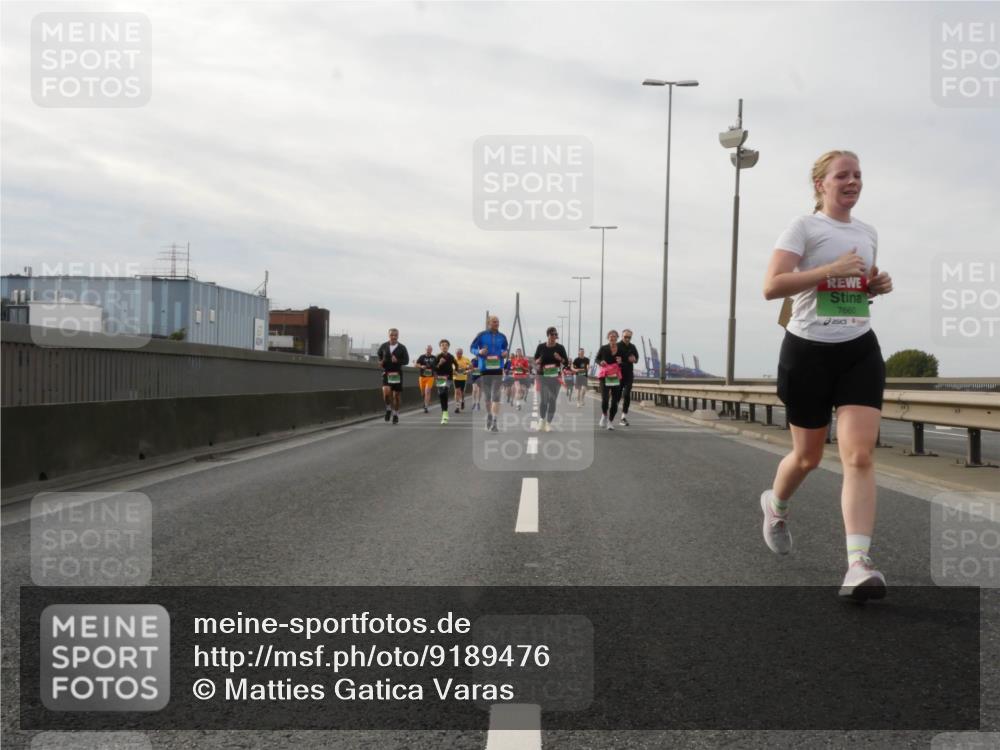 03.10.2025 - Köhlbrandbrückenlauf Matties Gatica Varas http://msf.ph/oto/9189476 03.10.2025 15:58:16 Position 3 7660 meine-sportfotos.de