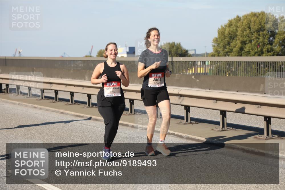 03.10.2025 - Köhlbrandbrückenlauf Yannick Fuchs http://msf.ph/oto/9189493 03.10.2025 12:09:15 Position 3 5773, 5772 meine-sportfotos.de
