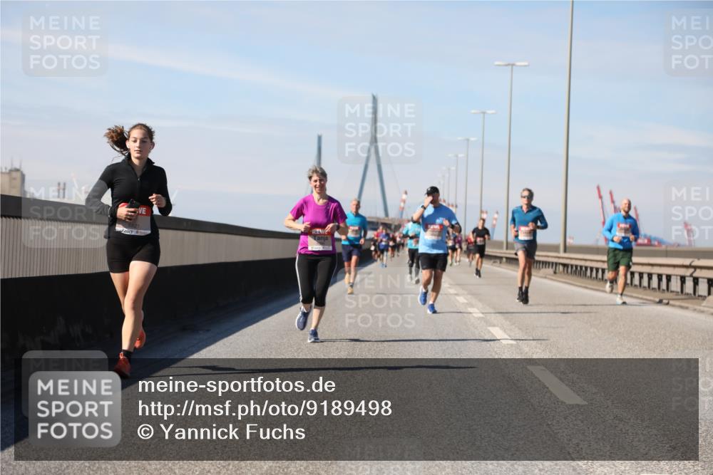 03.10.2025 - Köhlbrandbrückenlauf Yannick Fuchs http://msf.ph/oto/9189498 03.10.2025 11:49:02 Position 3  meine-sportfotos.de