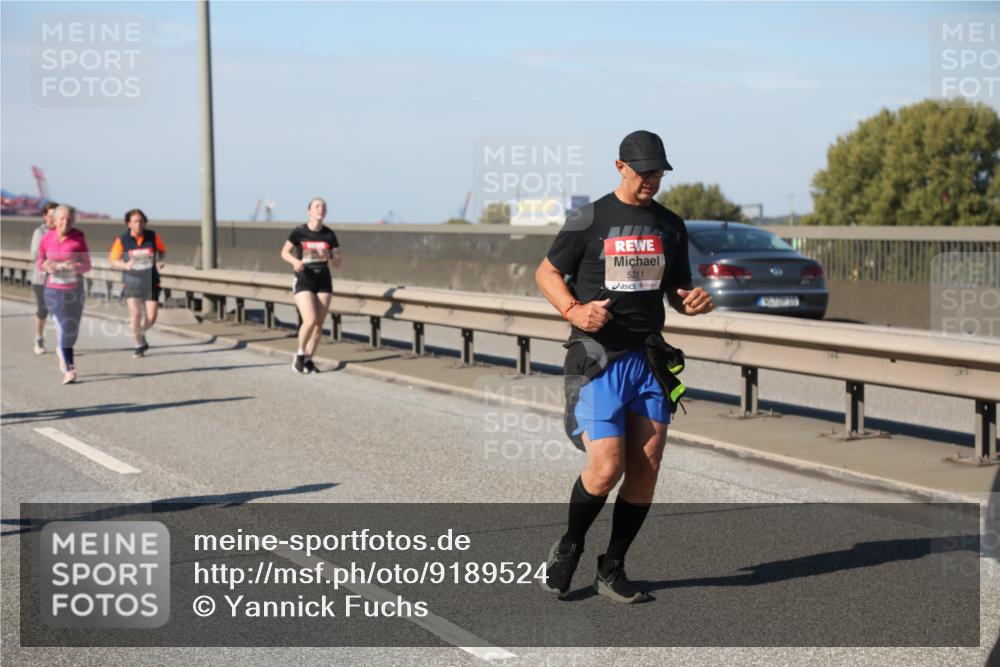 03.10.2025 - Köhlbrandbrückenlauf Yannick Fuchs http://msf.ph/oto/9189524 03.10.2025 12:09:18 Position 3 5211 meine-sportfotos.de
