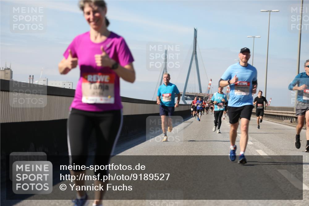 03.10.2025 - Köhlbrandbrückenlauf Yannick Fuchs http://msf.ph/oto/9189527 03.10.2025 11:49:05 Position 3  meine-sportfotos.de