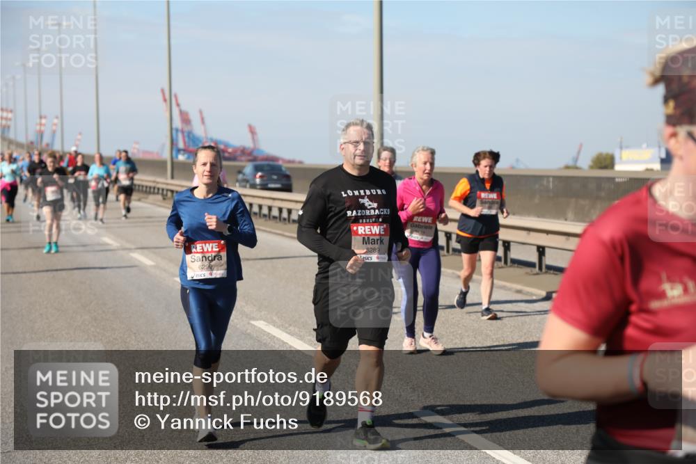 03.10.2025 - Köhlbrandbrückenlauf Yannick Fuchs http://msf.ph/oto/9189568 03.10.2025 12:09:21 Position 3 6290, 6289 meine-sportfotos.de
