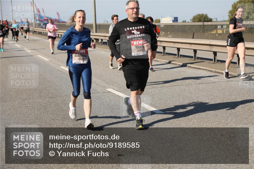 03.10.2025 - Köhlbrandbrückenlauf Yannick Fuchs http://msf.ph/oto/9189585 03.10.2025 12:09:22 Position 3 6290, 6289 meine-sportfotos.de