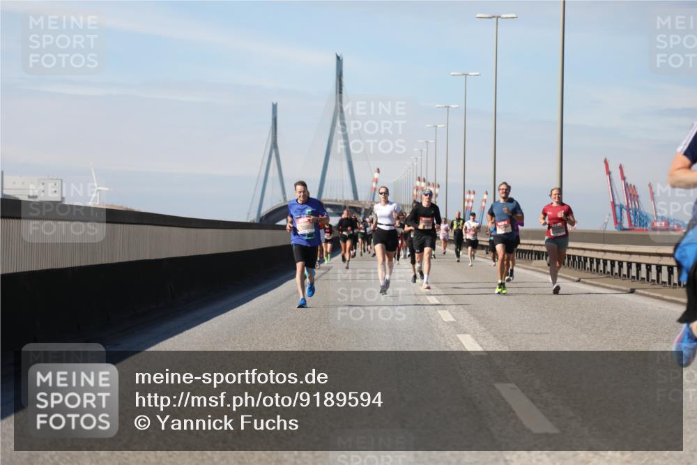 03.10.2025 - Köhlbrandbrückenlauf Yannick Fuchs http://msf.ph/oto/9189594 03.10.2025 11:49:15 Position 3  meine-sportfotos.de