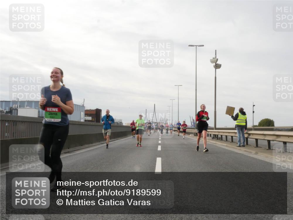 03.10.2025 - Köhlbrandbrückenlauf Matties Gatica Varas http://msf.ph/oto/9189599 03.10.2025 15:58:46 Position 3 8061 meine-sportfotos.de