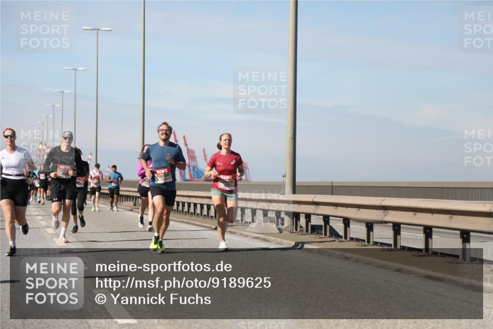 03.10.2025 - Köhlbrandbrückenlauf Yannick Fuchs http://msf.ph/oto/9189625 03.10.2025 11:49:19 Position 3  meine-sportfotos.de