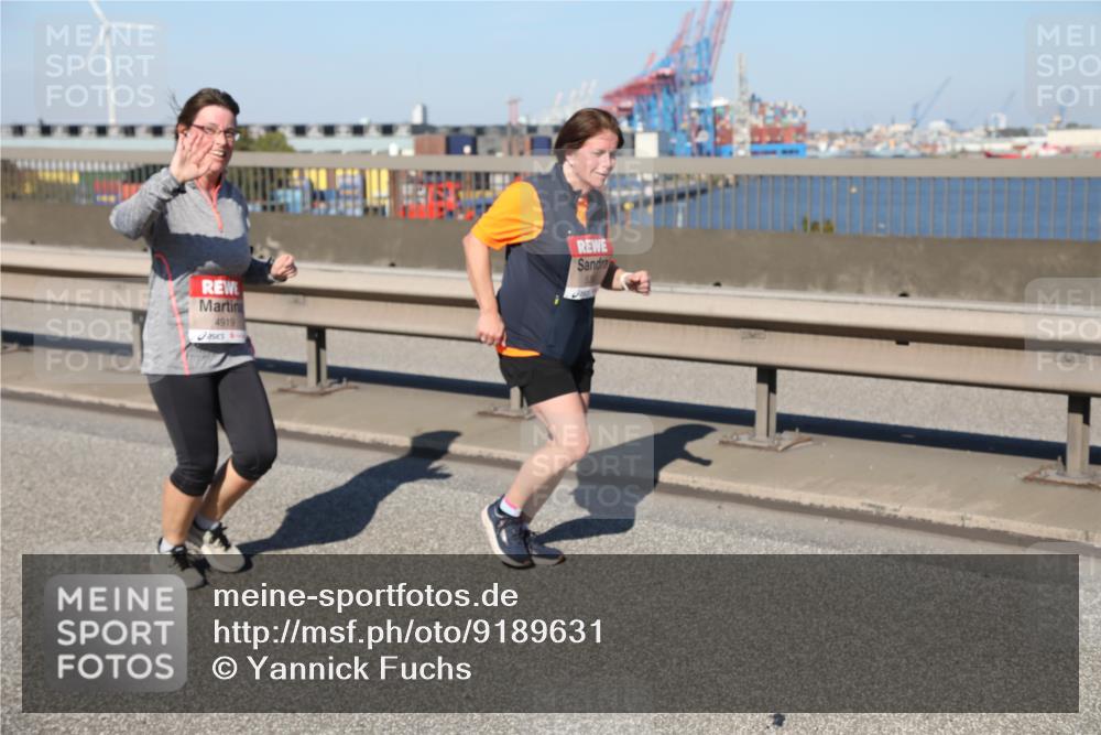 03.10.2025 - Köhlbrandbrückenlauf Yannick Fuchs http://msf.ph/oto/9189631 03.10.2025 12:09:26 Position 3 4919 meine-sportfotos.de