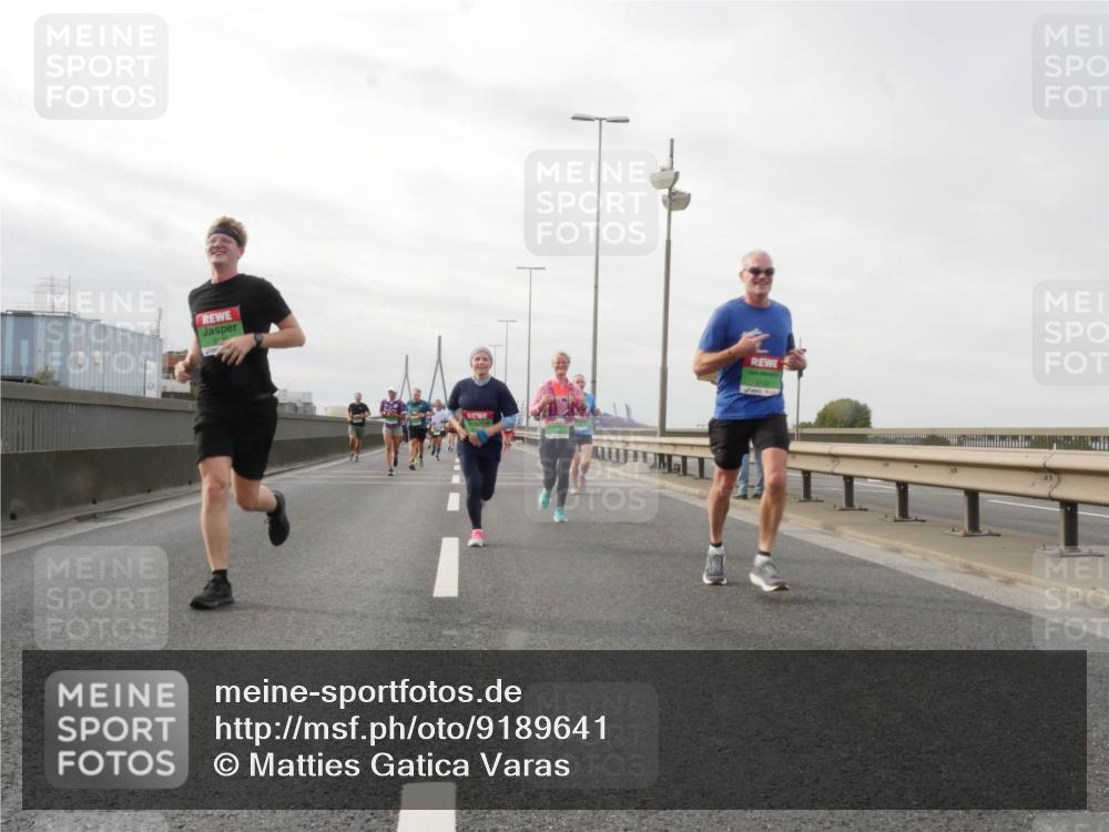 03.10.2025 - Köhlbrandbrückenlauf Matties Gatica Varas http://msf.ph/oto/9189641 03.10.2025 15:58:55 Position 3  meine-sportfotos.de